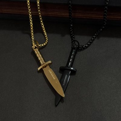 گردنبند چاقو
